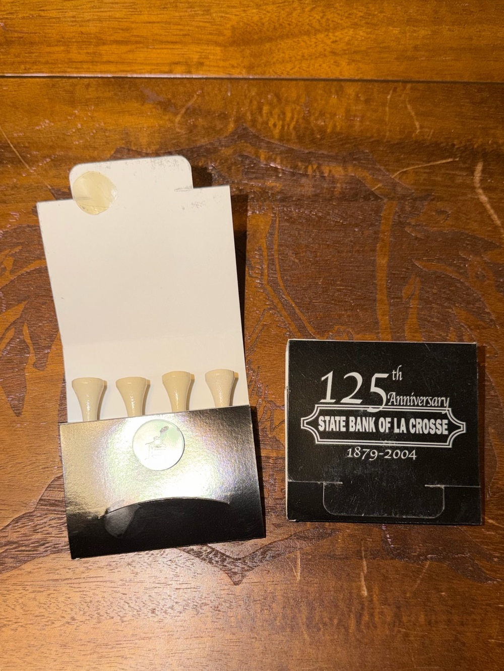 15 Lot Vintage State Bank of La Crosse Anniversary Wood Golf Tees With Ball Mark